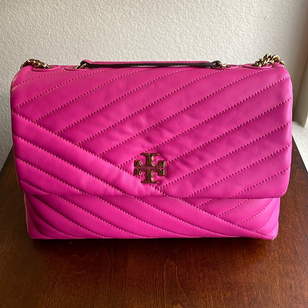 Tory Burch Kira Chevron Convertible Shoulder Bag